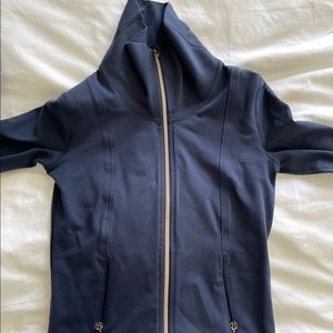Lululemon Zip Up Jacket Long in size 6 Navy Blue